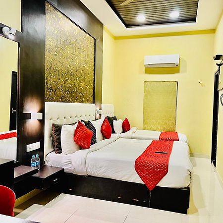 Hotel Grand Bhagwat, Udajpur Exteriér fotografie