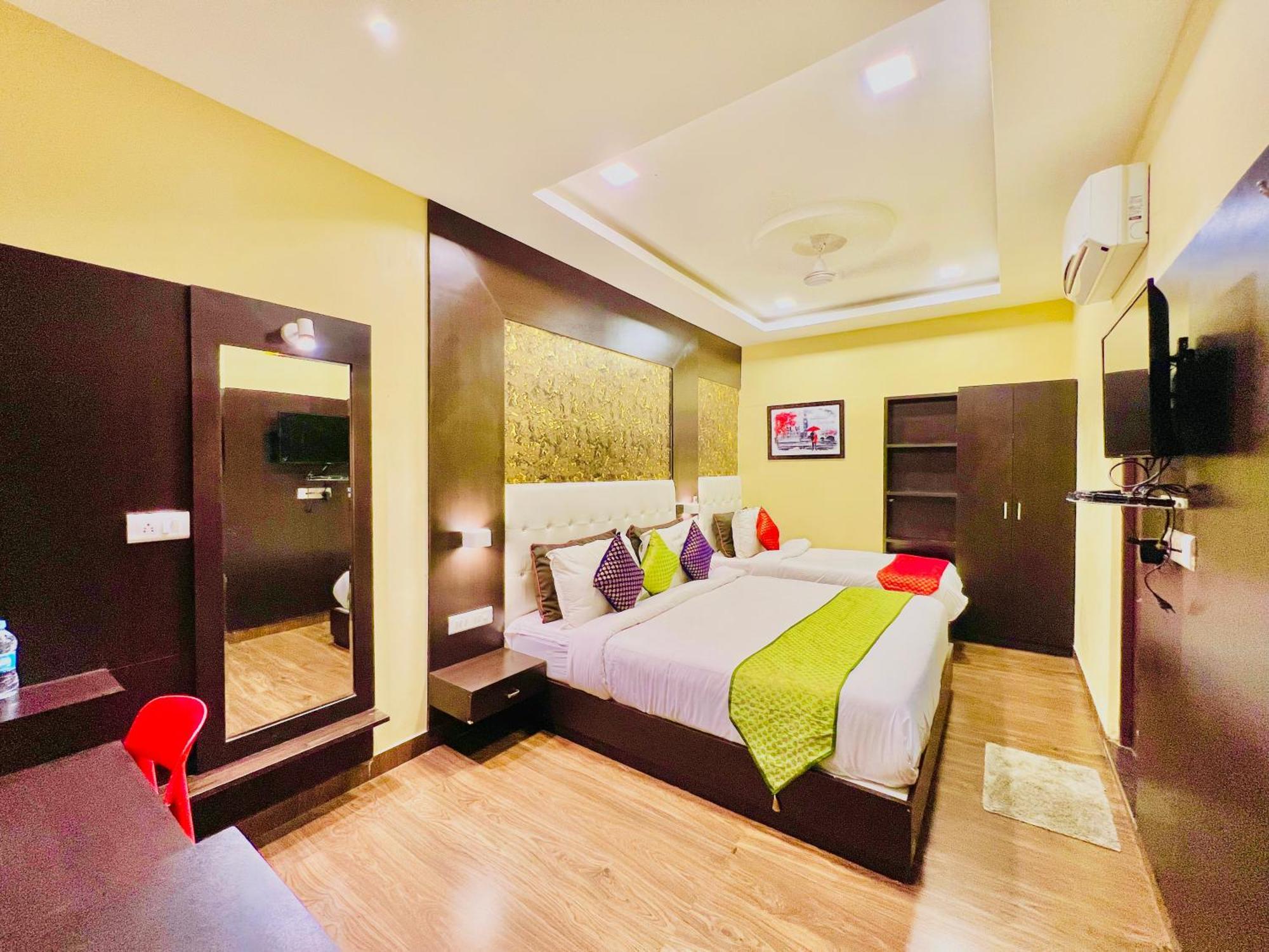Hotel Grand Bhagwat, Udajpur Exteriér fotografie
