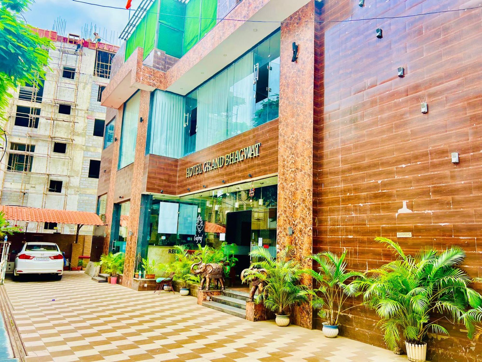 Hotel Grand Bhagwat, Udajpur Exteriér fotografie